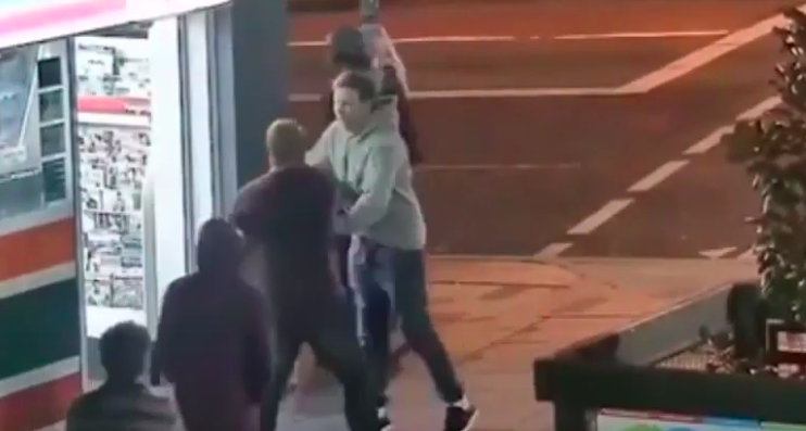 MMA Saves Man's Life in a Street Fight