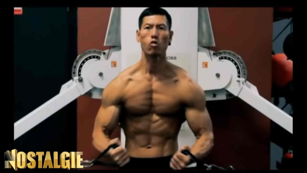 David Yen - Bolo Yeung's son - during bodybuilding training