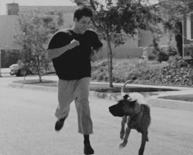 Bruce Lee running