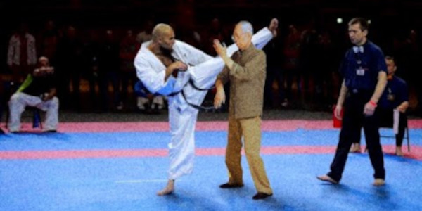 Karate Black Belt Meets Wing Chun Master