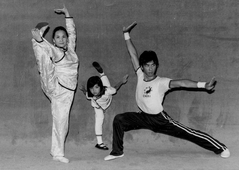 Donnie Yen with his mother and sister