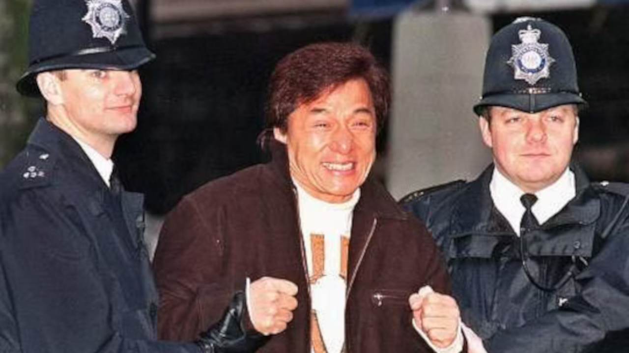 7 Crazy Facts about Jackie Chan that You Don't Know Yet