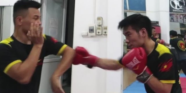 Wing Chun versus Boxer 