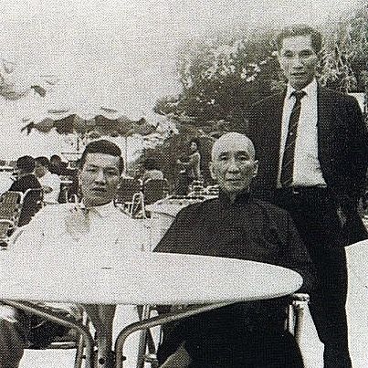 Ip Ching with his father Yip Man and brother Ip Chun